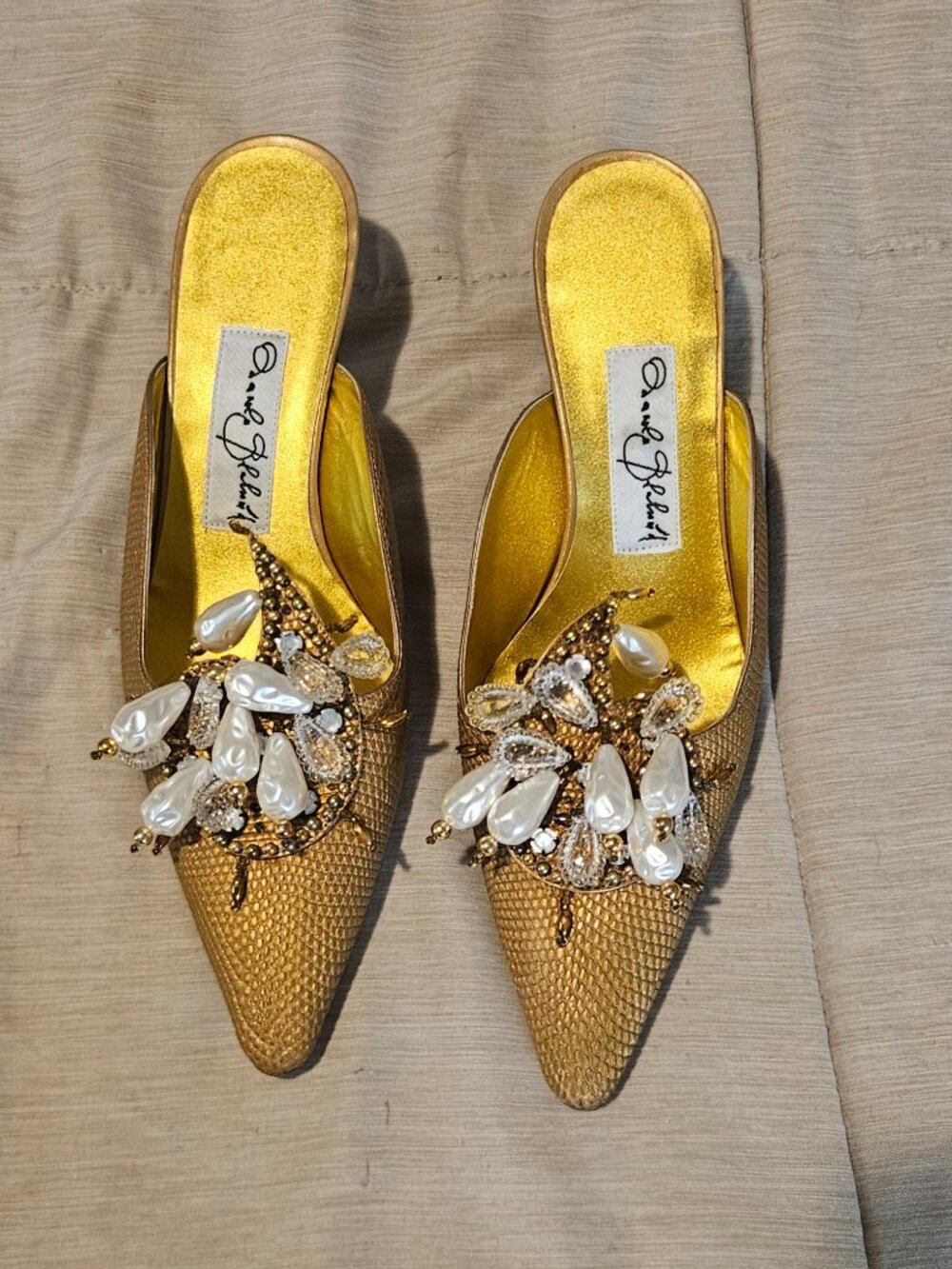 Manolo Blahnik Orientalia Mules